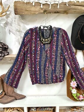 Southwestern boho floral blouse w prairie country vibe